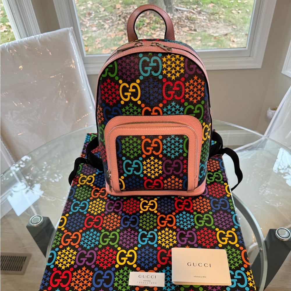 Gucci GG Supreme Monogram Psychedelic Small Day Backpack Black Multicolor